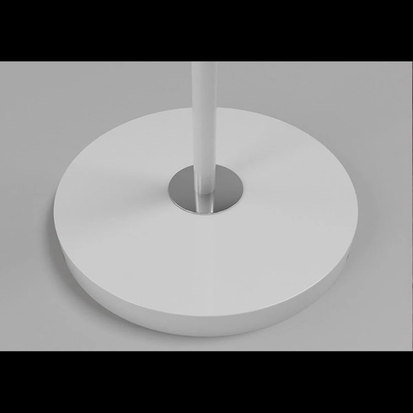 Sold -Ins Pleated Lampshade Led Floor Lamp - Picture 6 of 8